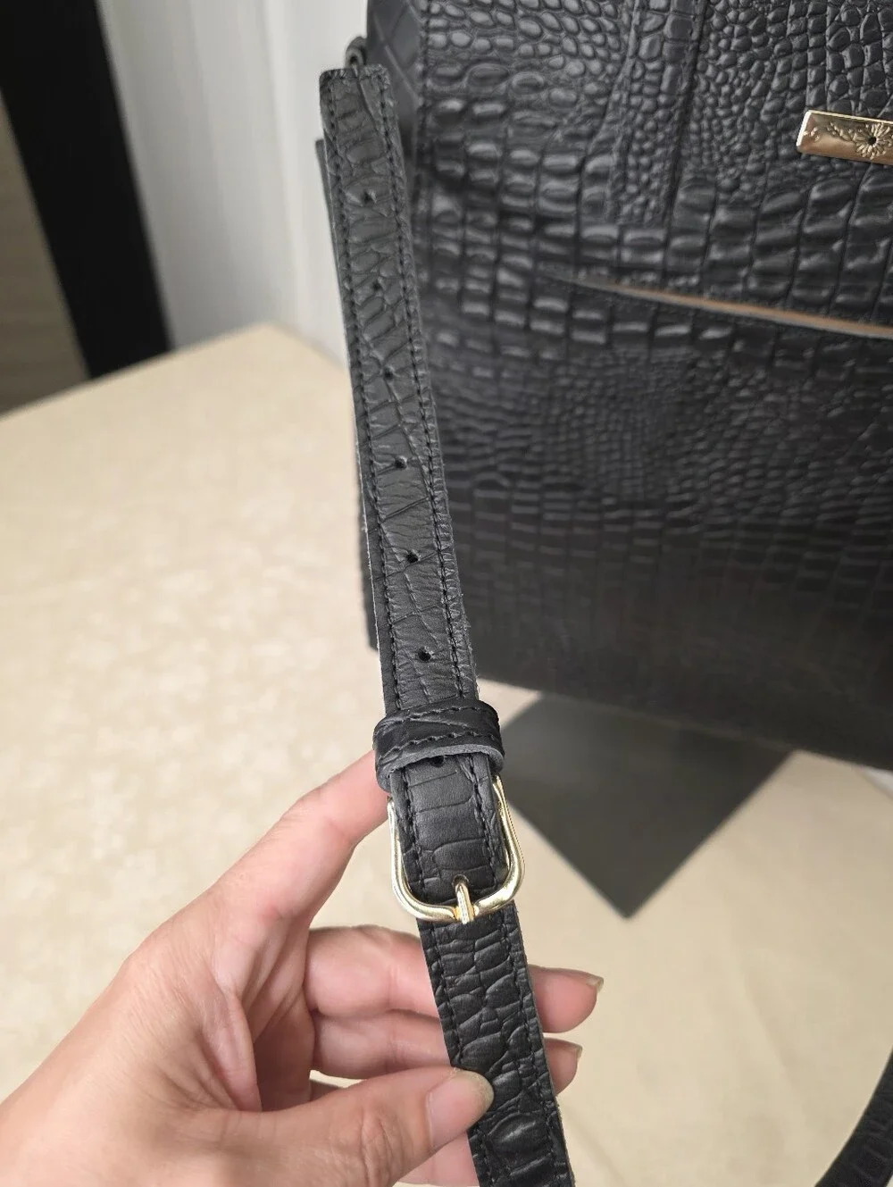 Planner Perfect Isabella Everyday Tote Black Croc Leather Crossbody Bag
